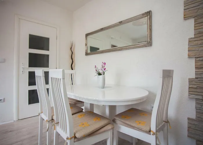 Apartment Royal View *