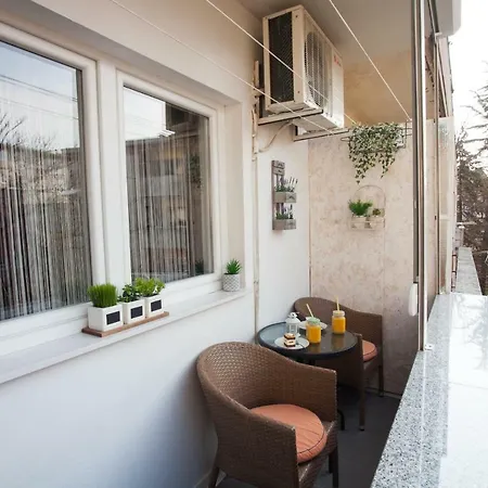 Apartament Royal View *